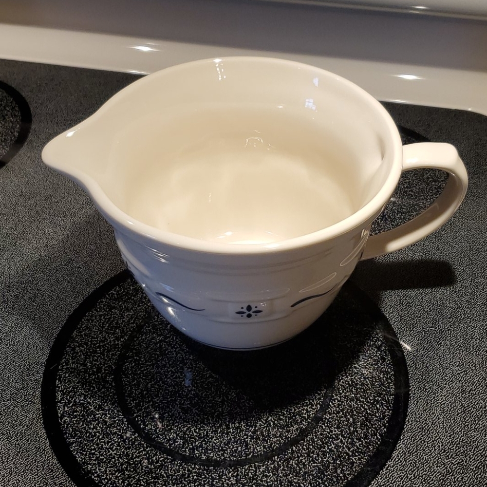 Longaberger Batter Bowl